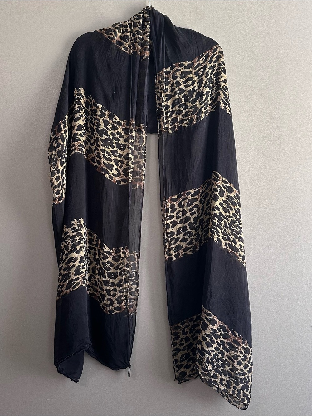 Henri Bendel 100% Silk Black Leopard Print Long Wrap Scarf